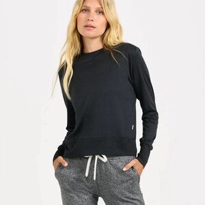 Vuori Women's Daydream Crew Huckleberry